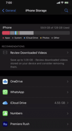 Assurez-vous de suffisamment d'espace de stockage sur l'iPhone pour installer la mise à jour iOS 14